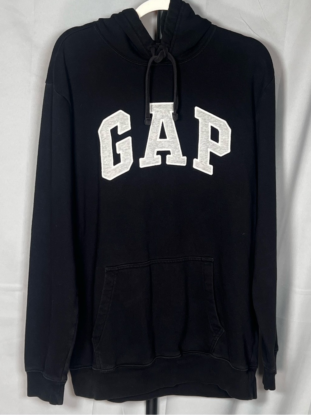 GAP Men’s Large TALL Black Crewneck Hoodie with Gray Logo